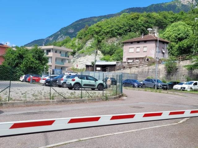 Box in vendita a Territorio Val d'Adige, Trento