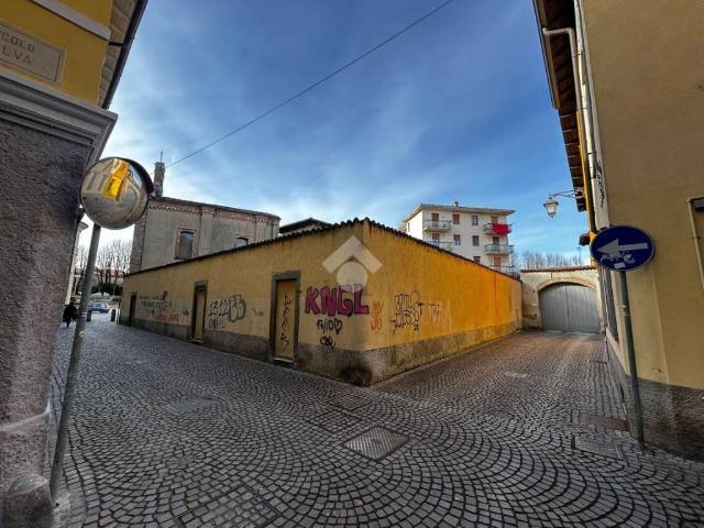 Box in vendita a Treviglio, Lombardia