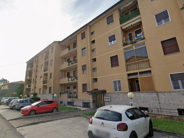 Box in vendita a Treviglio, Lombardia