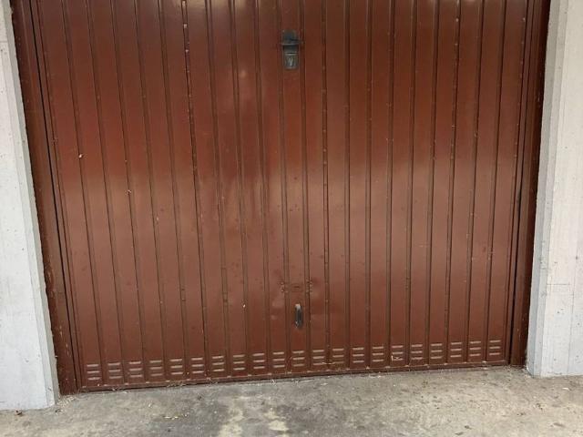 Box in vendita a Treviglio, Lombardia