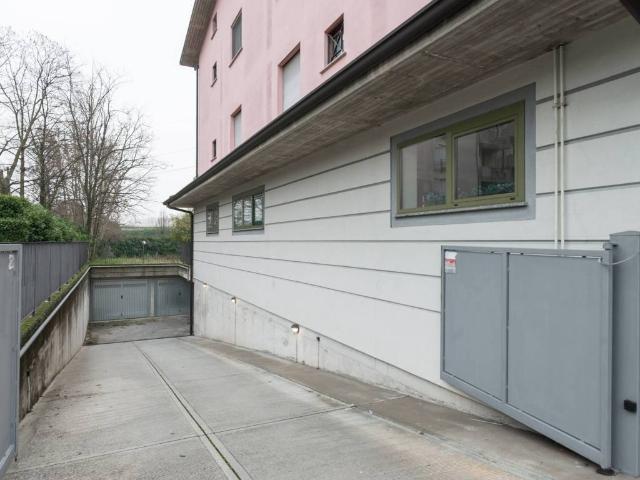 Box in vendita a Treviglio, Lombardia