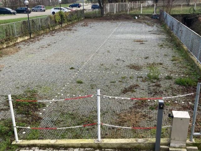 Box in vendita a Trezzano Sul Naviglio, Lombardia