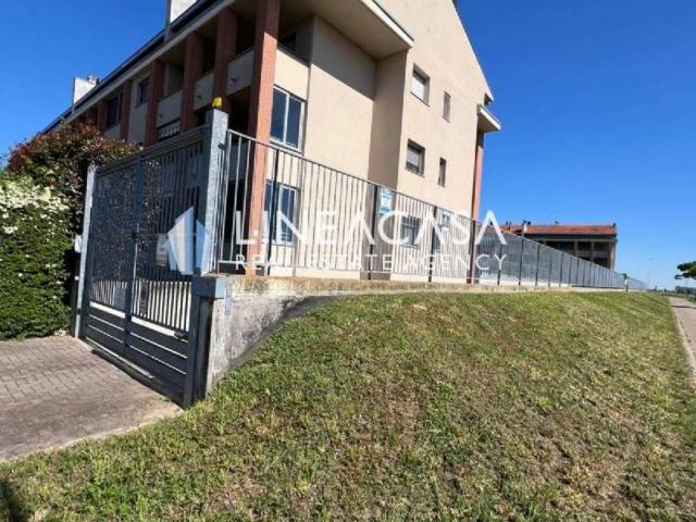 Box in vendita a Cascina Nuova Inferiore, Trezzano Sul Naviglio