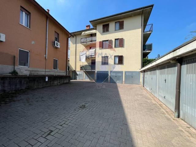 Box in vendita a Baracche, Trezzo Sull'adda