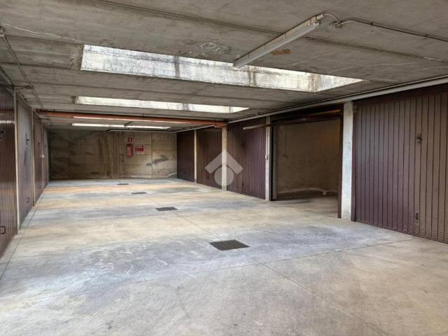 Box in vendita a Trezzo Sull'adda, Lombardia