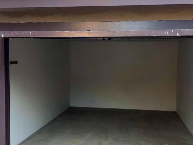 Box in vendita a Trezzo sull'Adda