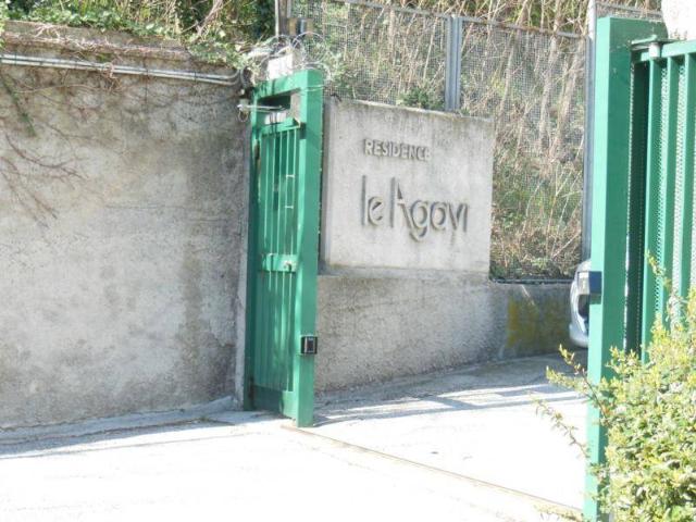 Box in vendita a Servola-Chiarbola-Valmaura-Borgo San Sergio, Villa Opicina