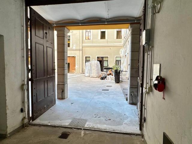 Box in vendita a Città Nuova-Barriera Nuova-San Vito-Città Vecchia, Villa Opicina