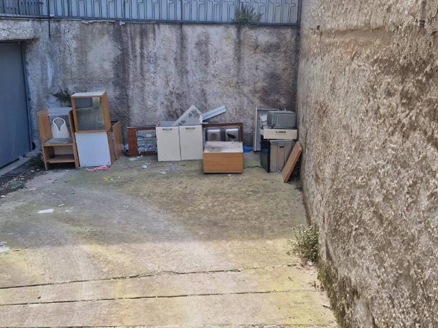 Box in vendita a Puglia, Bari