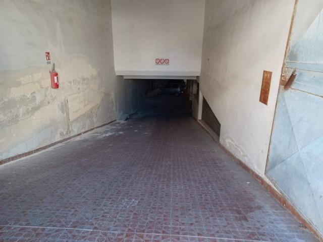 Box in vendita a Puglia, Bari