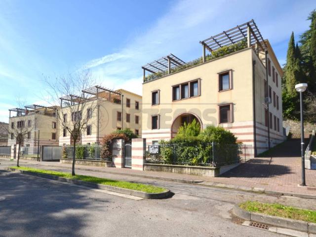 Box in vendita a Valdagno, Veneto