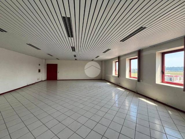 Box in vendita a Piemonte, Biella
