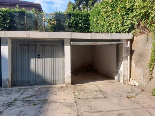 Box in vendita a Piemonte, Alessandria