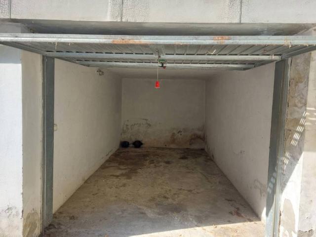 Box in vendita a Piemonte, Alessandria