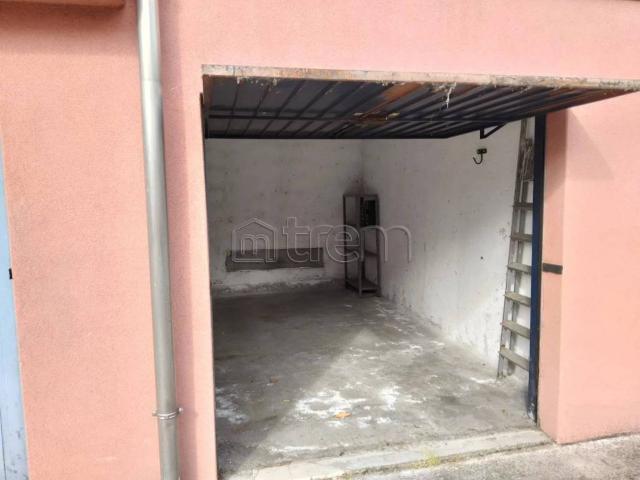 Box in vendita a Vanzago, Lombardia