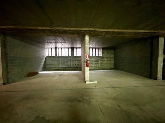 Box in vendita a Vanzago, Lombardia
