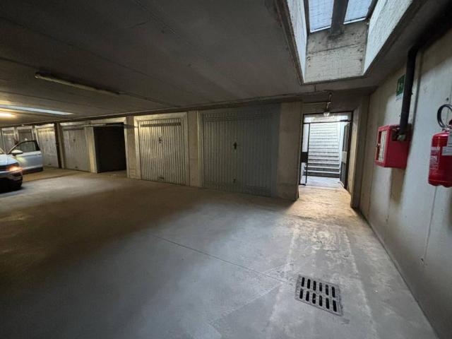 Box in vendita a Vaprio D'adda, Lombardia