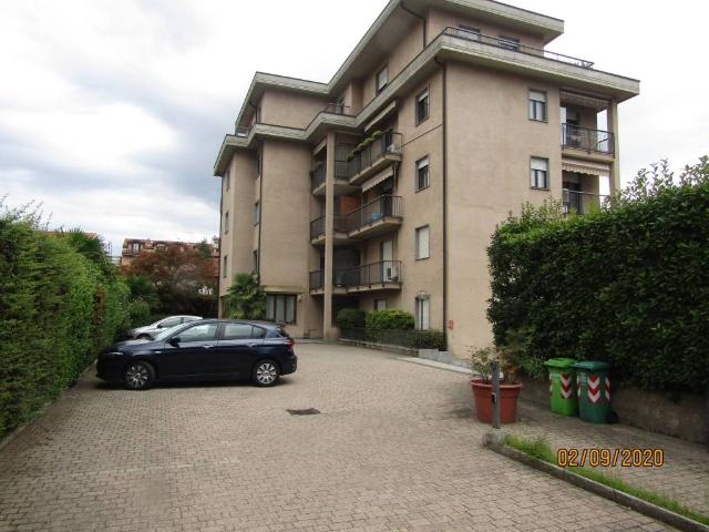 Box in vendita a Biumo Superiore, Varese