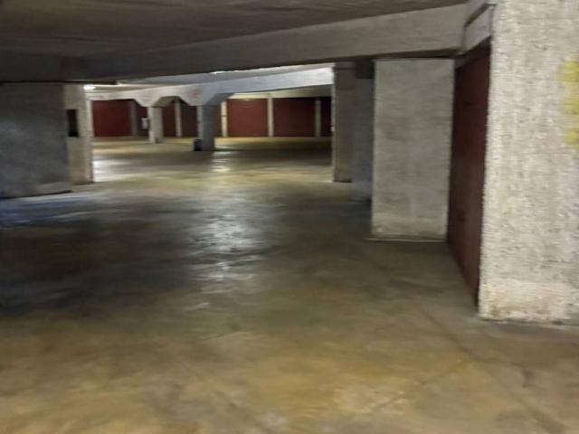Box in vendita a Calcinate degli Orrigoni, Varese