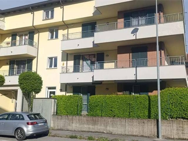 Box in vendita a Veduggio Con Colzano, Lombardia