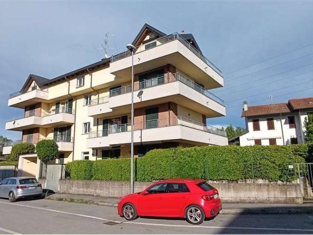 Box in vendita a Veduggio Con Colzano, Lombardia