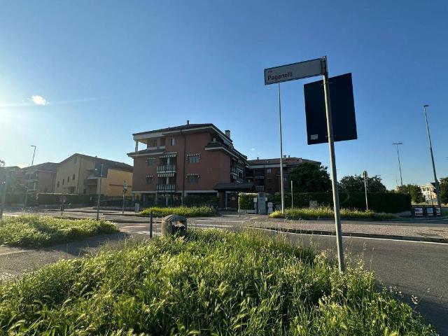 Box in vendita a Gallo Praile, Piemonte