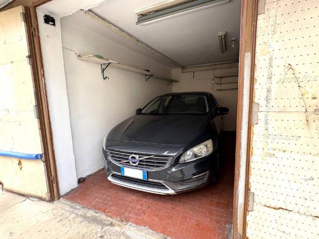 Box in vendita a Venezia