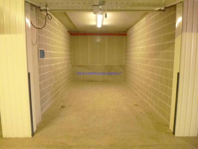 Box in vendita a Venezia