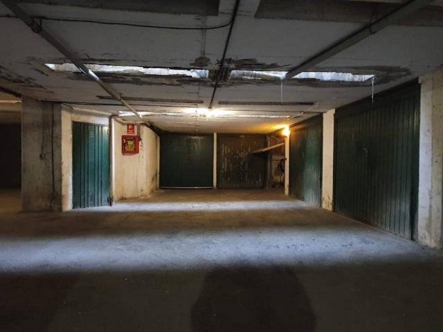 Box in vendita a Ventimiglia, Liguria