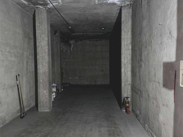 Box in vendita a Pallanza, Piemonte