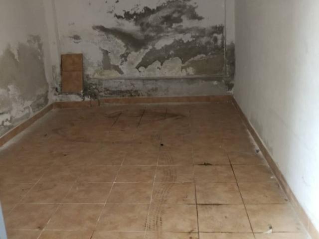 Box in vendita a Porta Casale, Piemonte