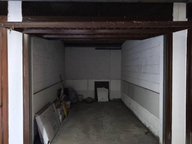 Box in vendita a L'Isola, Piemonte