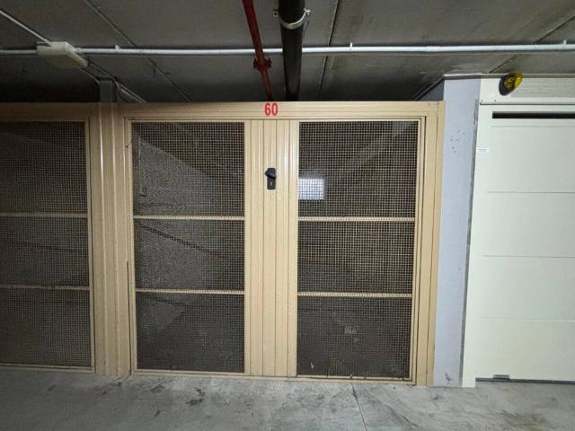 Box in vendita a Sud, Brenzone