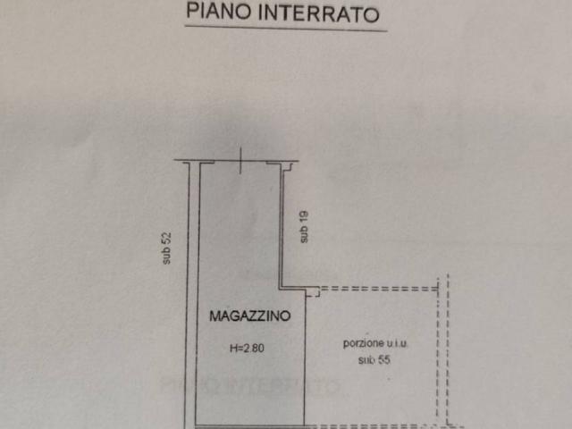 Box in vendita a Ovest, Brenzone
