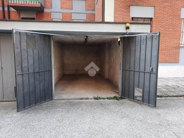 Box in vendita a Sud-Ovest, Brenzone
