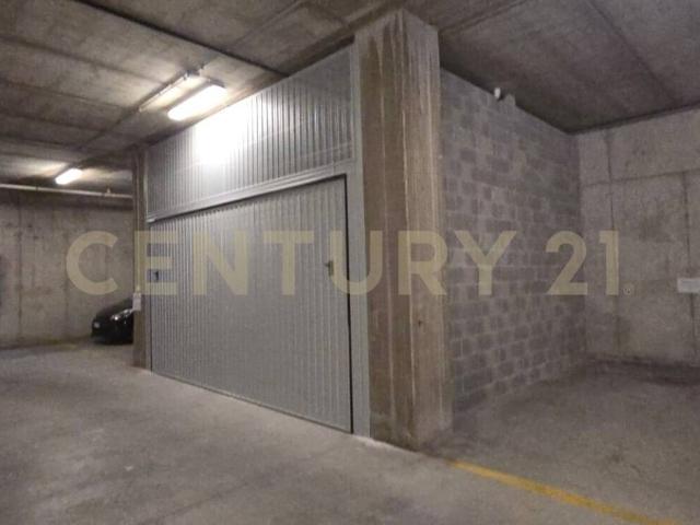 Box in vendita a Ovest, Brenzone