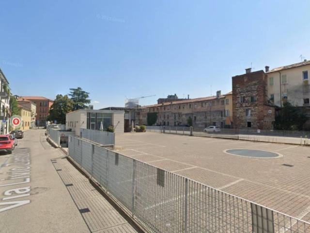 Box in vendita a Vicenza, Veneto