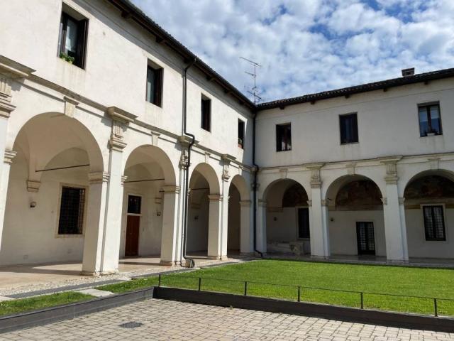 Box in vendita a Borgo Berga, Vicenza