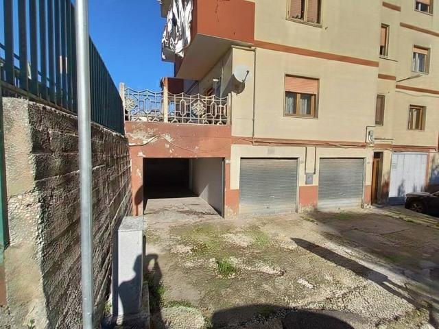 Box in vendita a Puglia, Foggia