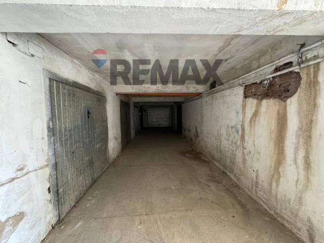 Box in vendita a Vieste, Foggia
