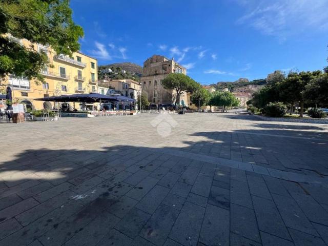 Box in vendita a Vietri Sul Mare, Campania