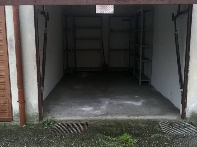 Box in vendita a Vigevano, Lombardia