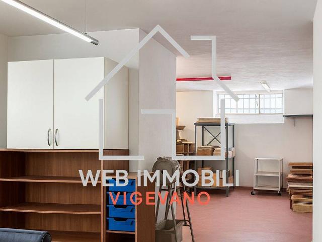Box in vendita a Vigevano, Lombardia