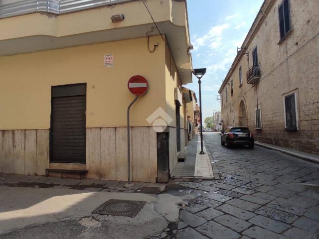 Box in vendita a San Marcellino, Campania