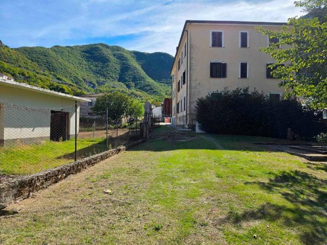 Box in vendita a Villa Latina, Frosinone