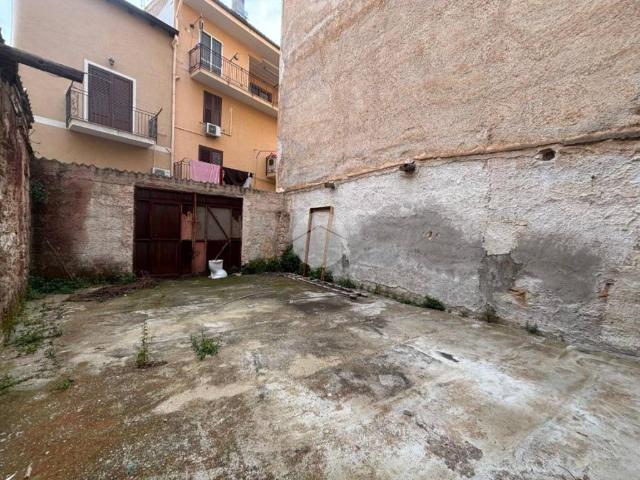Box in vendita a Villabate, Sicilia