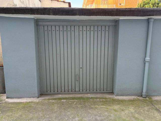 Box in vendita a Vimodrone, Lombardia