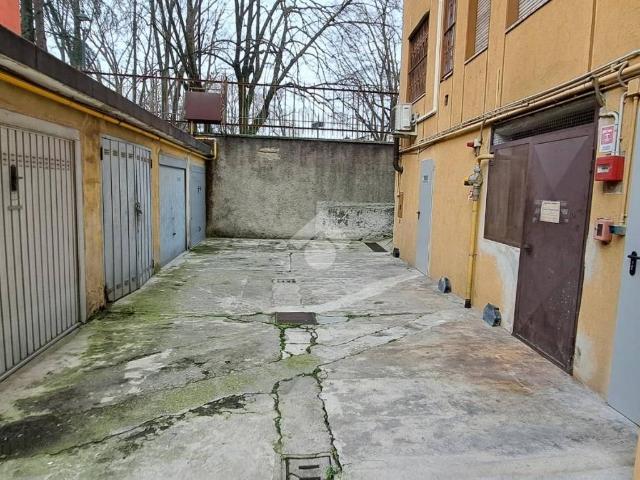 Box in vendita a Vimodrone, Lombardia