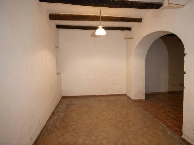Box in vendita a Viterbo, Lazio
