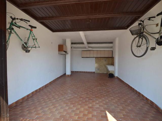 Box in vendita a Zanica, Lombardia